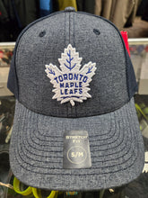 Load image into Gallery viewer, American Needle Toronto Maple Leafs Mesh back Heather Flexfit Cap (26010104)
