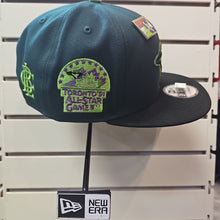 Load image into Gallery viewer, New Era Toronto Blue Jays Big League Chew Swinging Sour Apple 9Fifty Snapback (60506849)