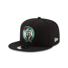 Load image into Gallery viewer, New Era Boston Celtics OTC2 9Fifty Snapback (70353217)