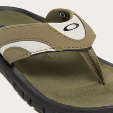 Load image into Gallery viewer, Oakley O Coil Sandal Army Green (1004187CE)