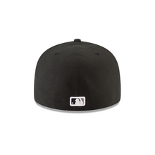 Load image into Gallery viewer, New Era Chicago White Sox GM Black &amp; White 59Fifty Cap (70358700)