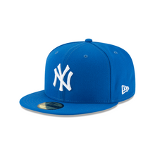 Load image into Gallery viewer, New Era New York Yankees Blue Basic 59Fifty Fitted (11591129)