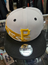 Load image into Gallery viewer, New Era Pittsburgh Pirates 9Fifty Swept Snapback (60805744)