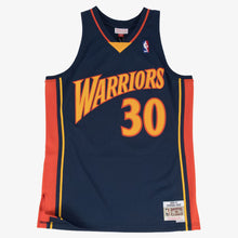 Load image into Gallery viewer, Mitchell &amp; Ness Stephen Curry Golden State Warriors 2009-10 Navy Swingman Player Jersey (200105601)
