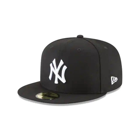 New Era New York Yankees Black and White Basic 59Fifty Fitted (11591127)